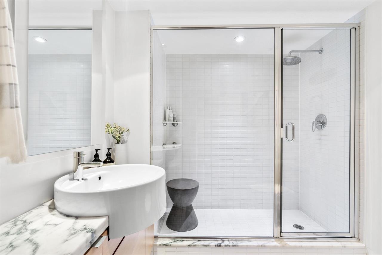 1055 Homer St vancouver 7