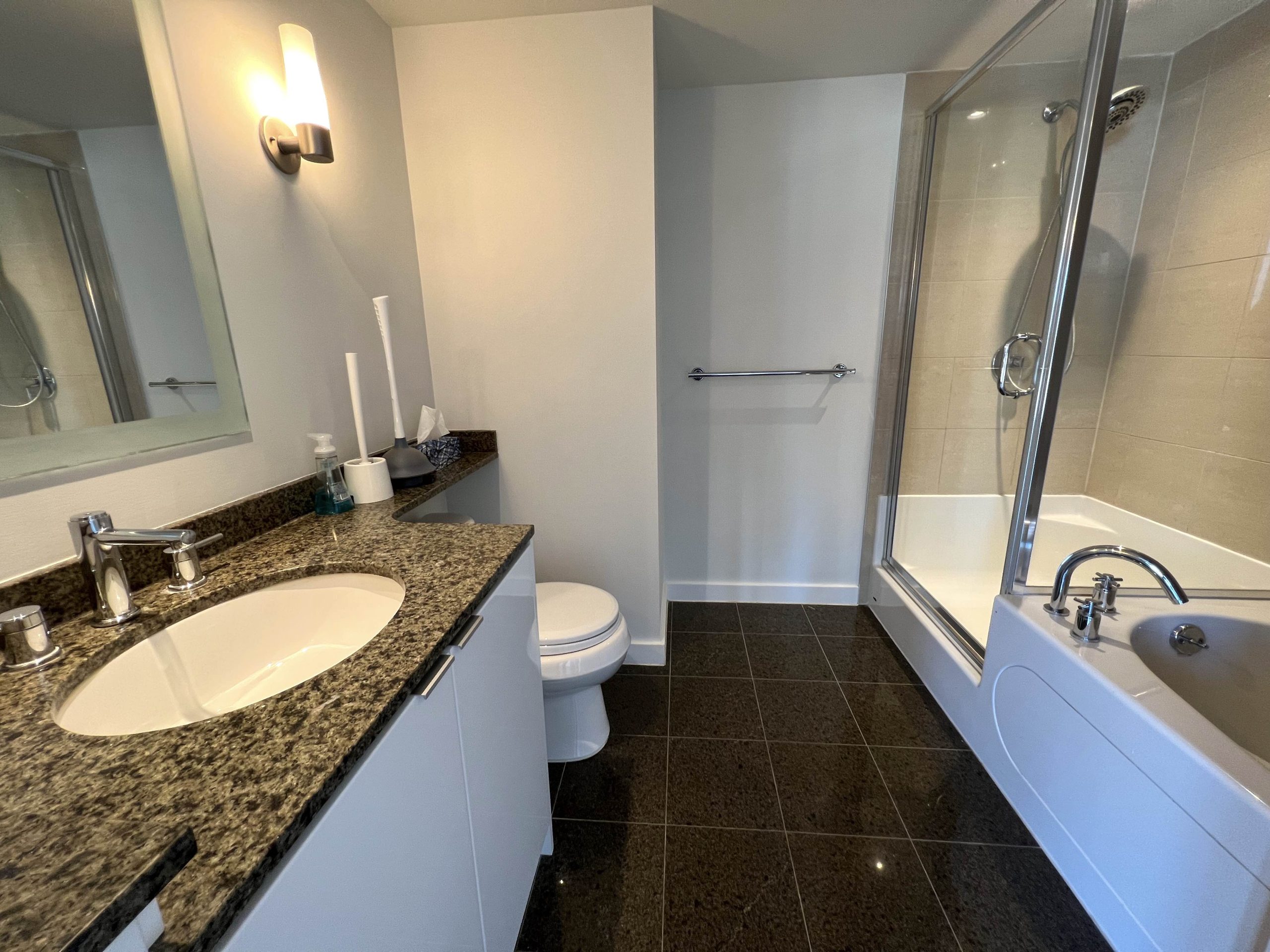 583 beach ave vancouver 6