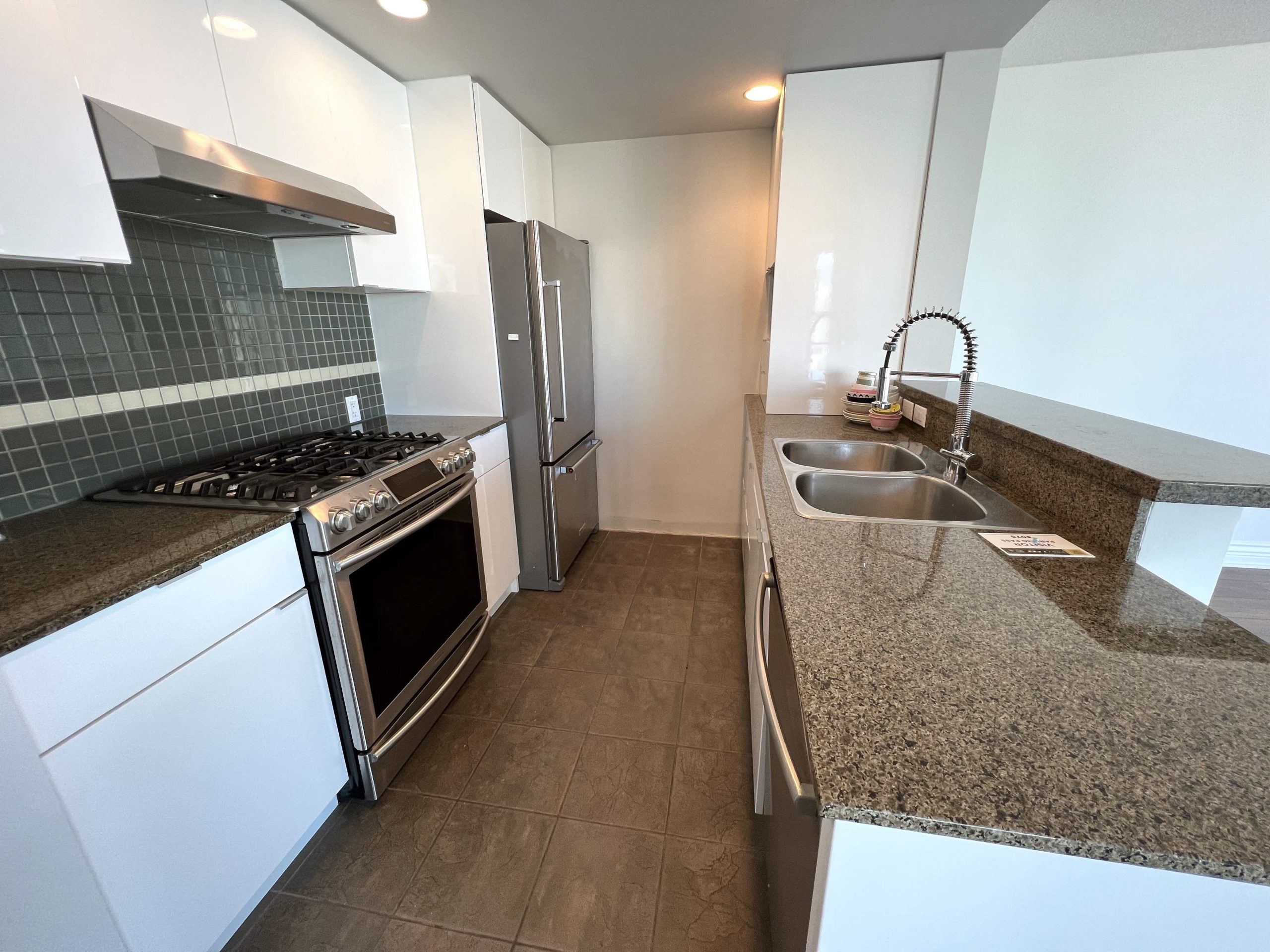 583 beach ave vancouver 13