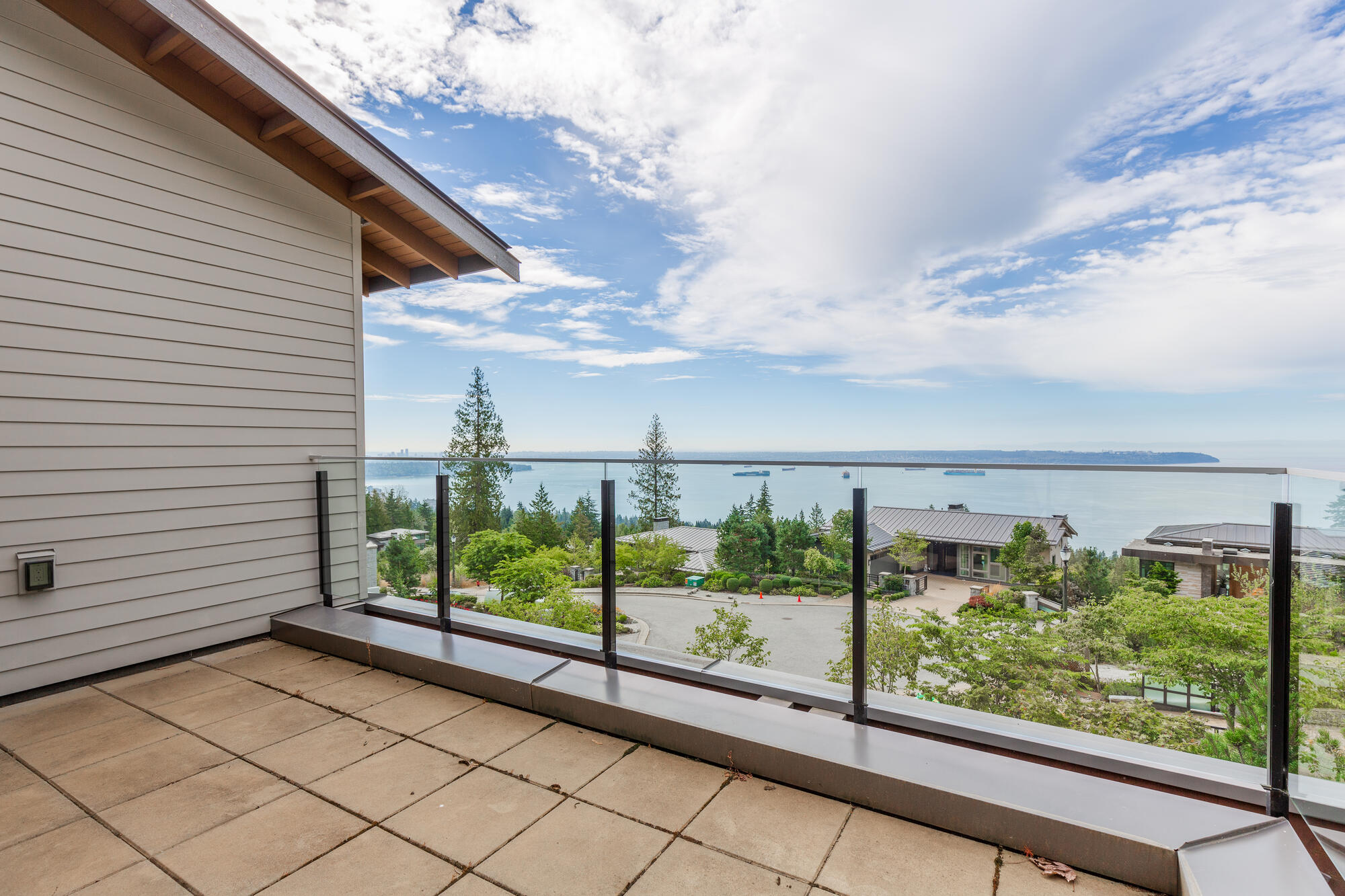 2938 Burfield place West Vancouver 9