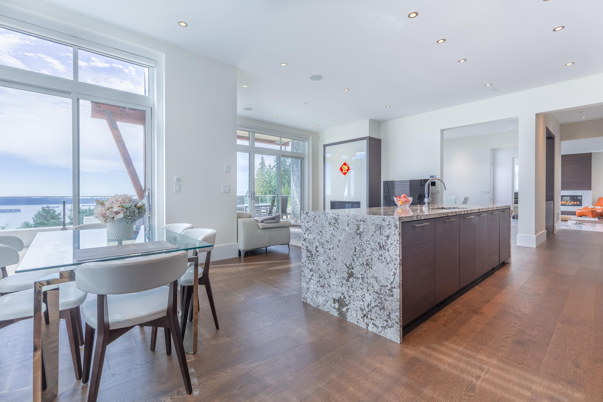 2938 Burfield place West Vancouver 12
