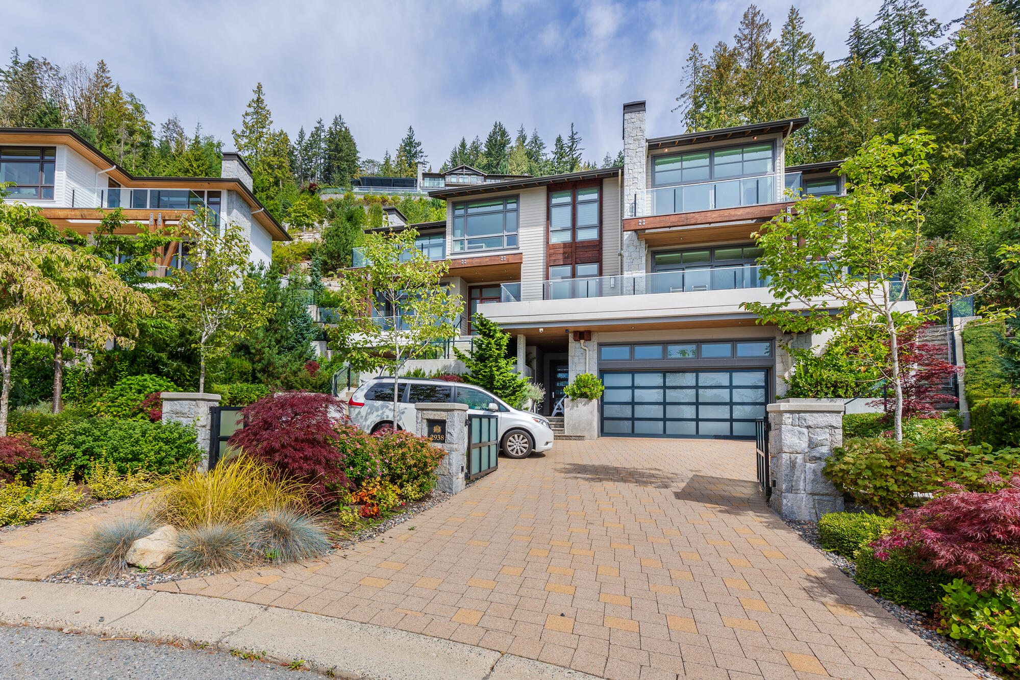 2938 Burfield place West Vancouver 24