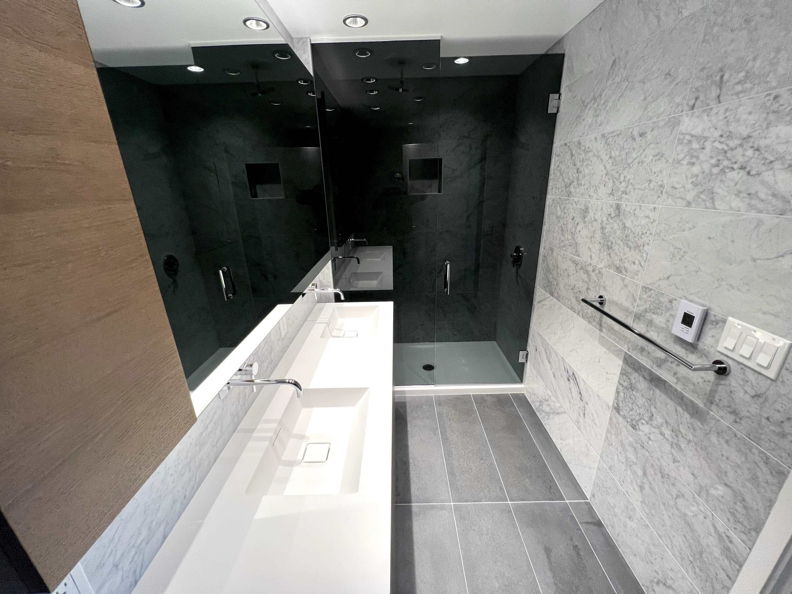 1289 Hornby st Vancouver 7