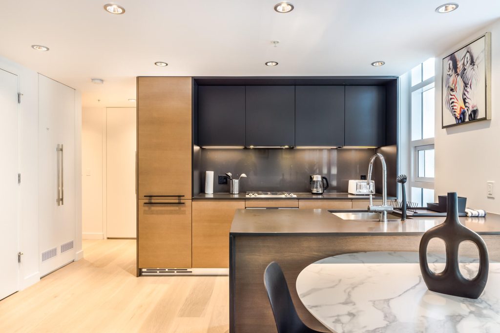 1289 Hornby St Vancouver