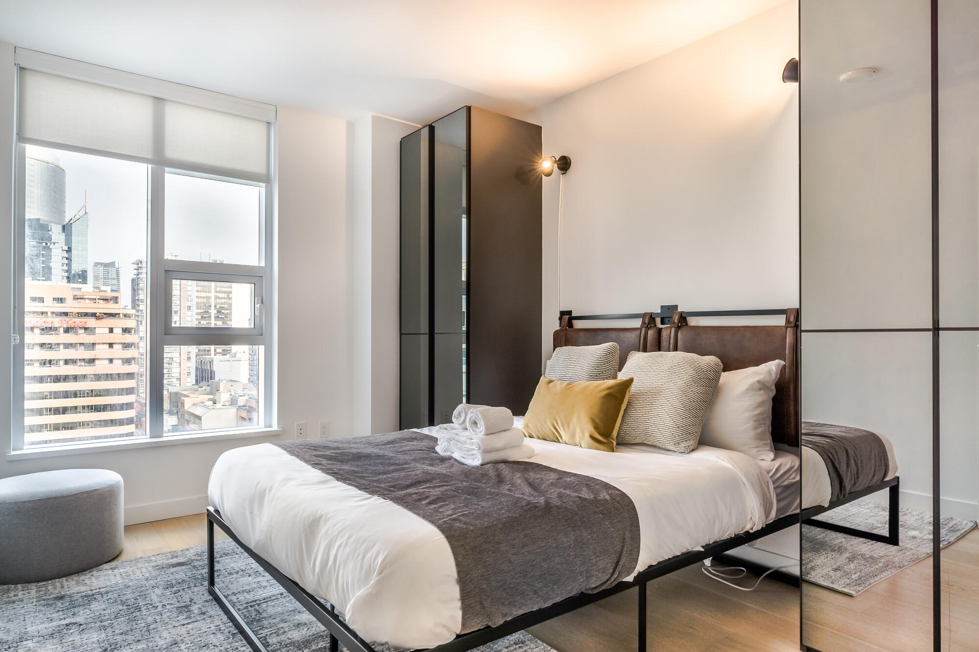 1289 hornby st vancouver 10