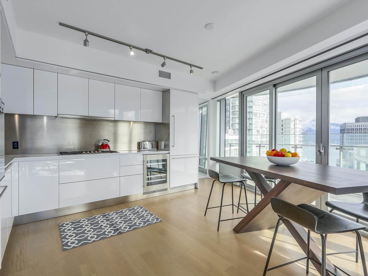 1151 W Georgia st Vancouver 3