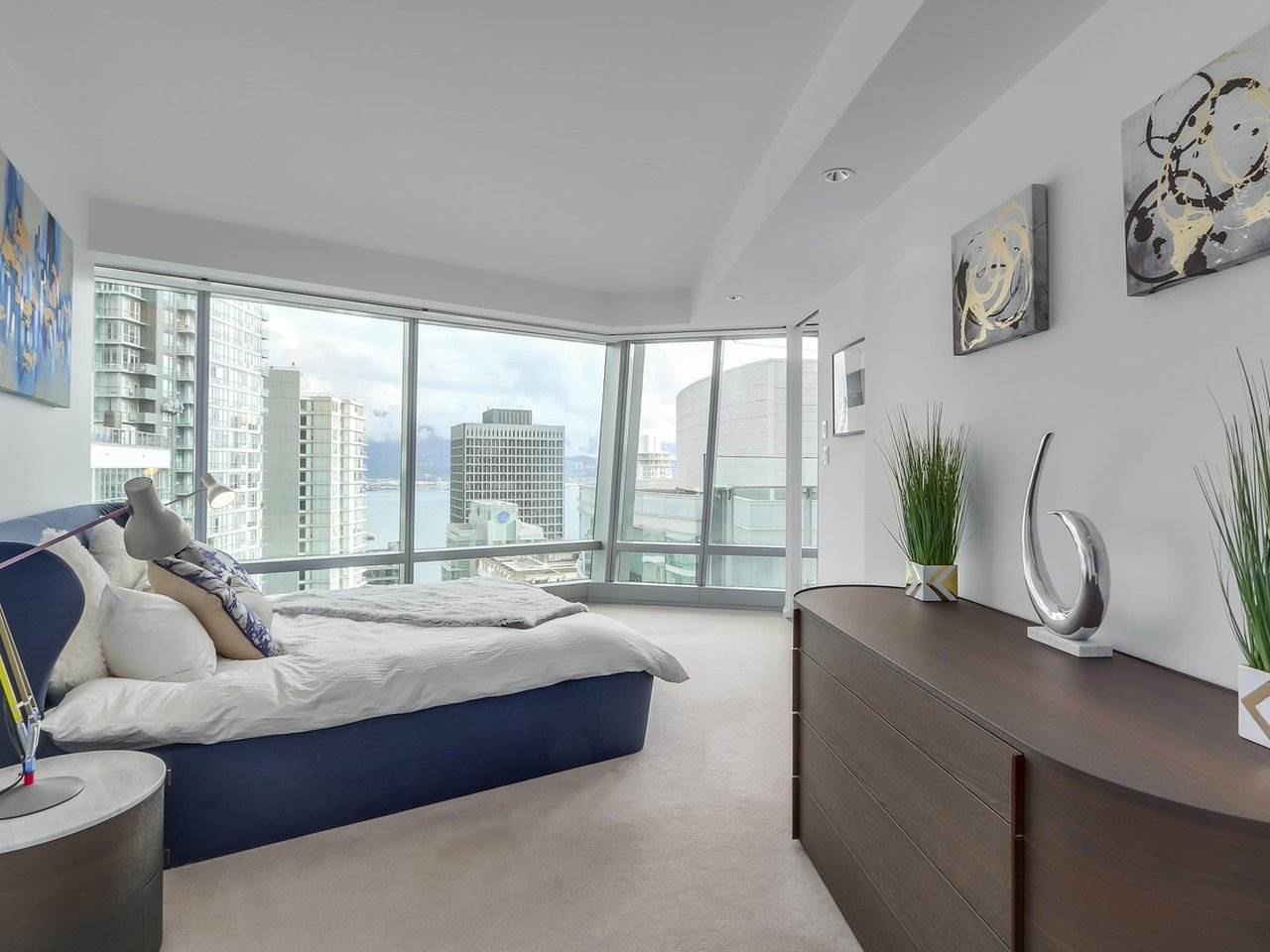 1151 W Georgia st Vancouver 7