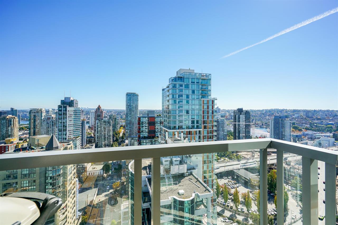 1308 Hornby St Vancouver 5