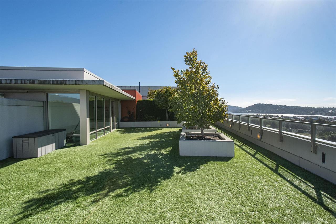 1550 Fern St North Vancouver 17