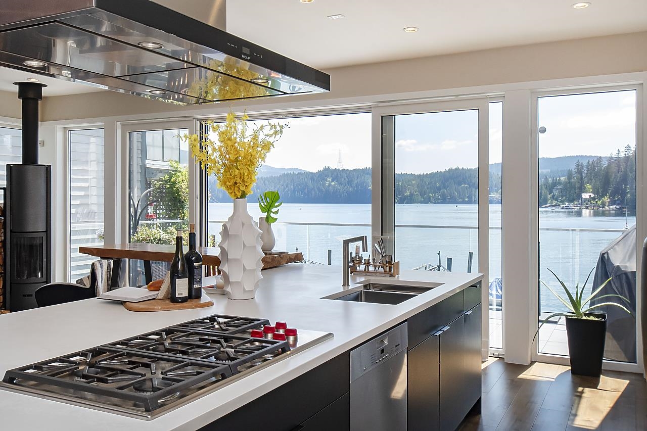 2552 Panorama Rd North Vancouver 5