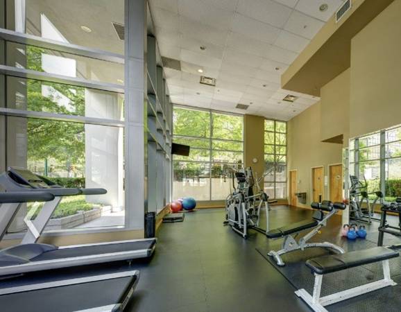 1420 W Georgia St, Vancouver 4