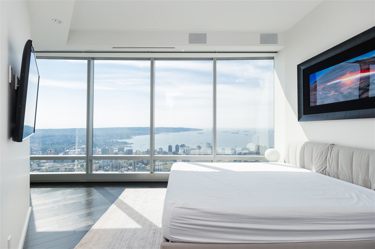 1151 W Georgia St 8