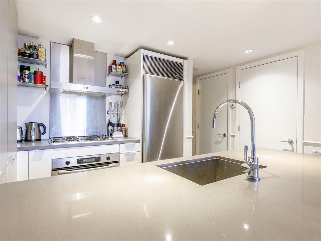 788 richards st vancouver 3
