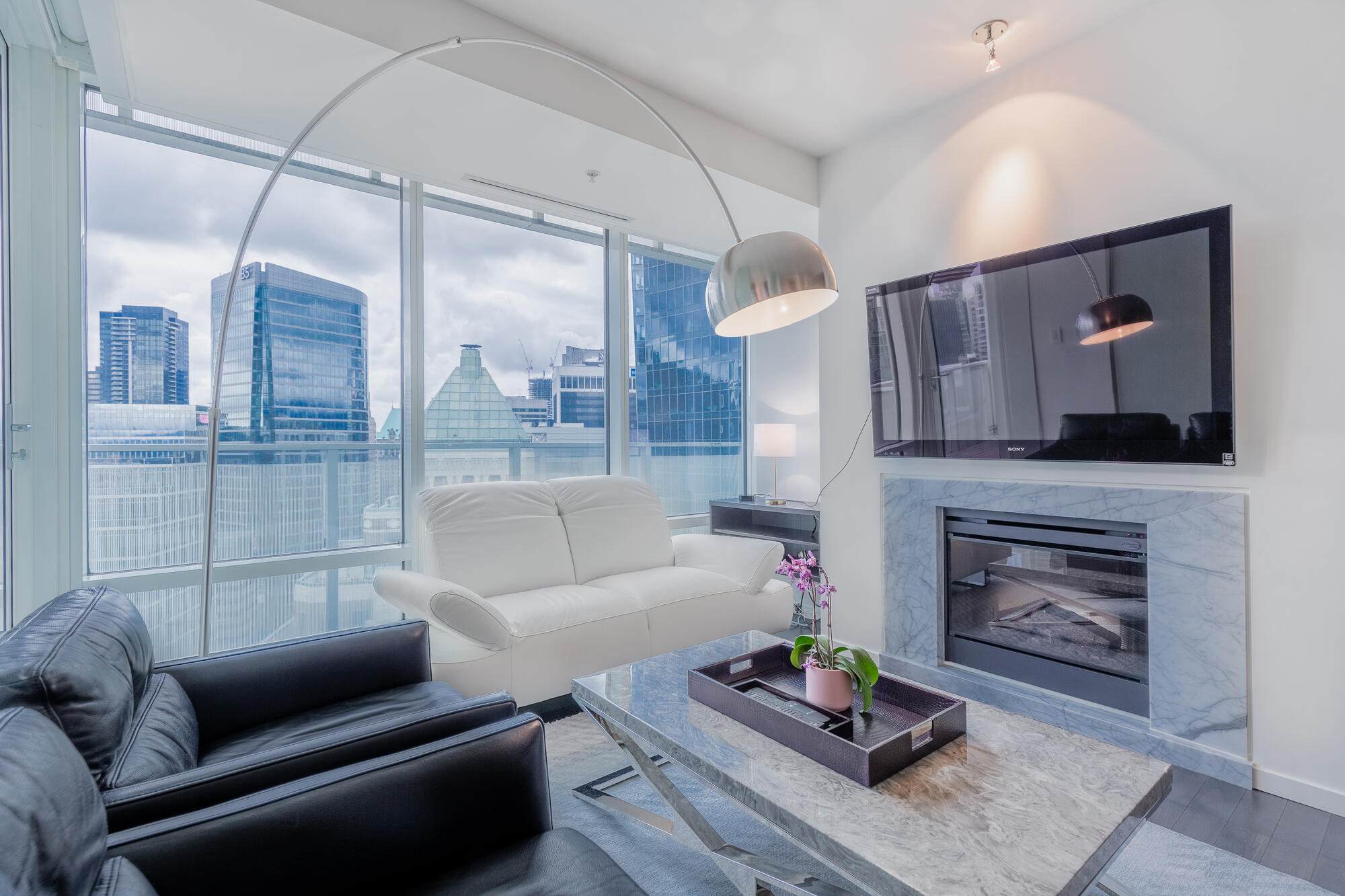 1011 W Cordova st 13