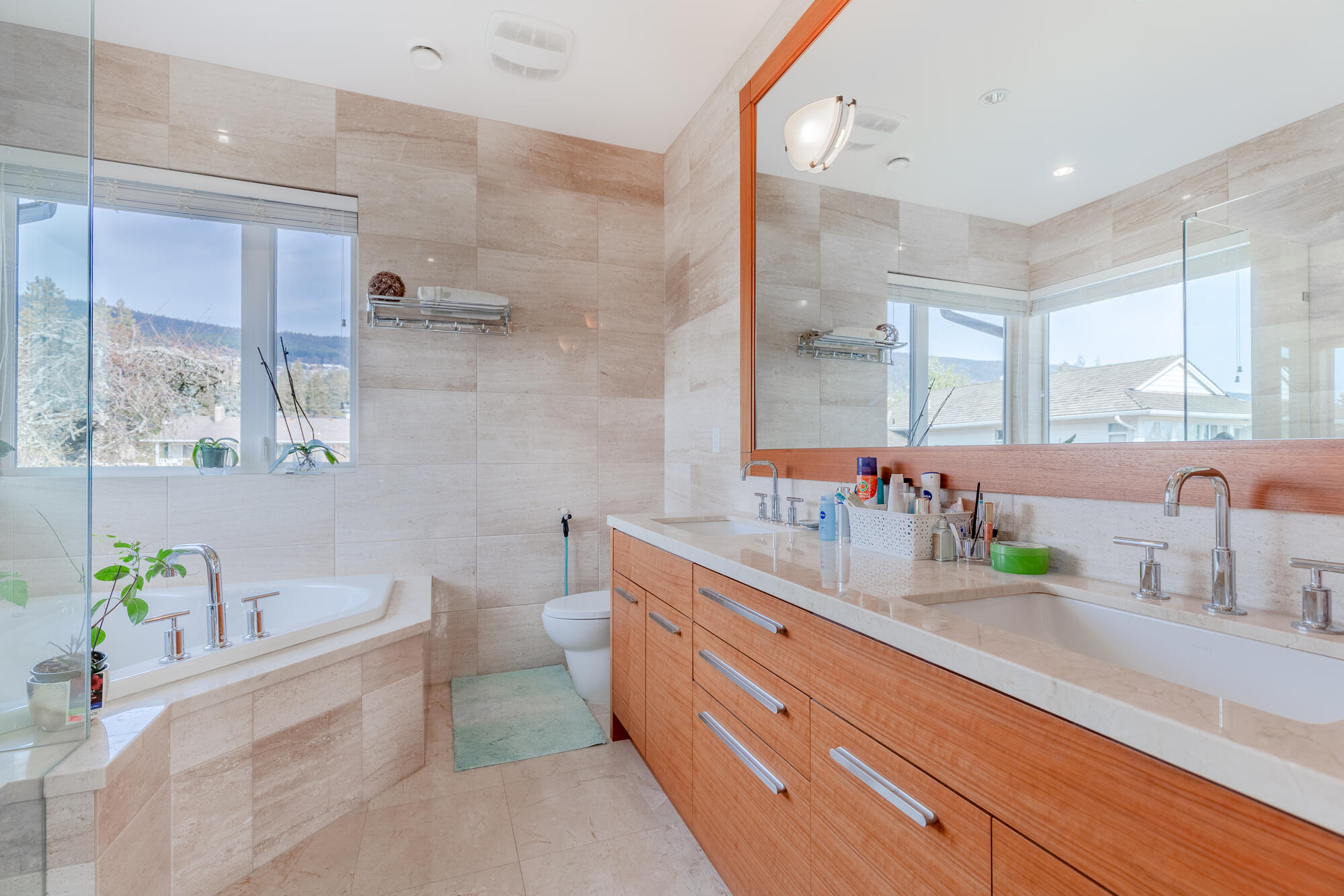 1175 Haywood Ave WEst Vancouver 21