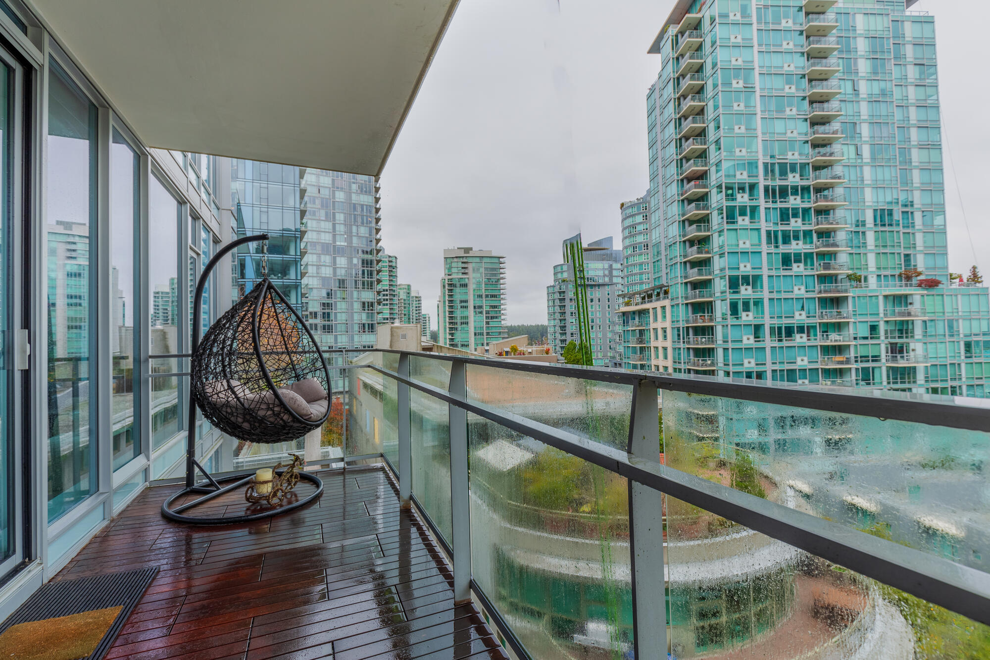 1409 W Pender Place 16