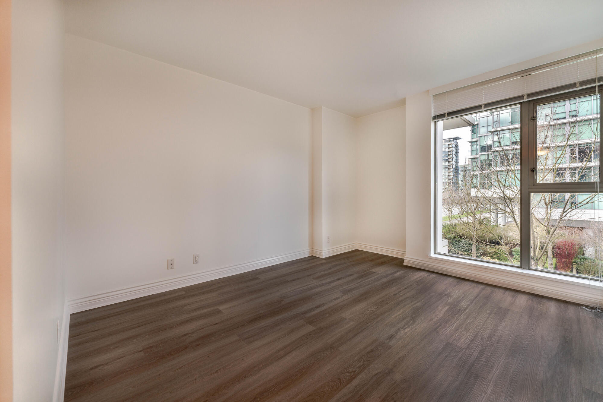 1680 Bayshore Drive 11