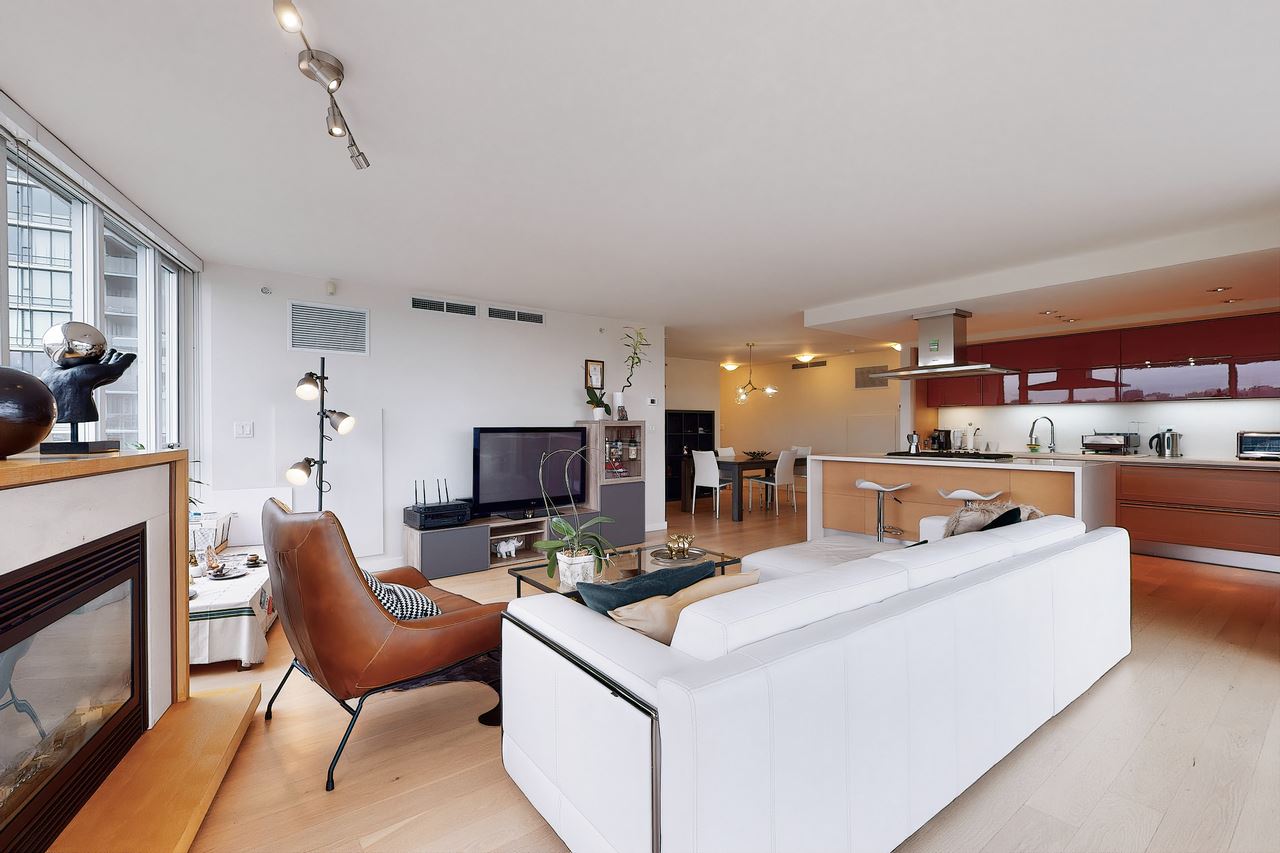 8 smithe mews vancouver 7