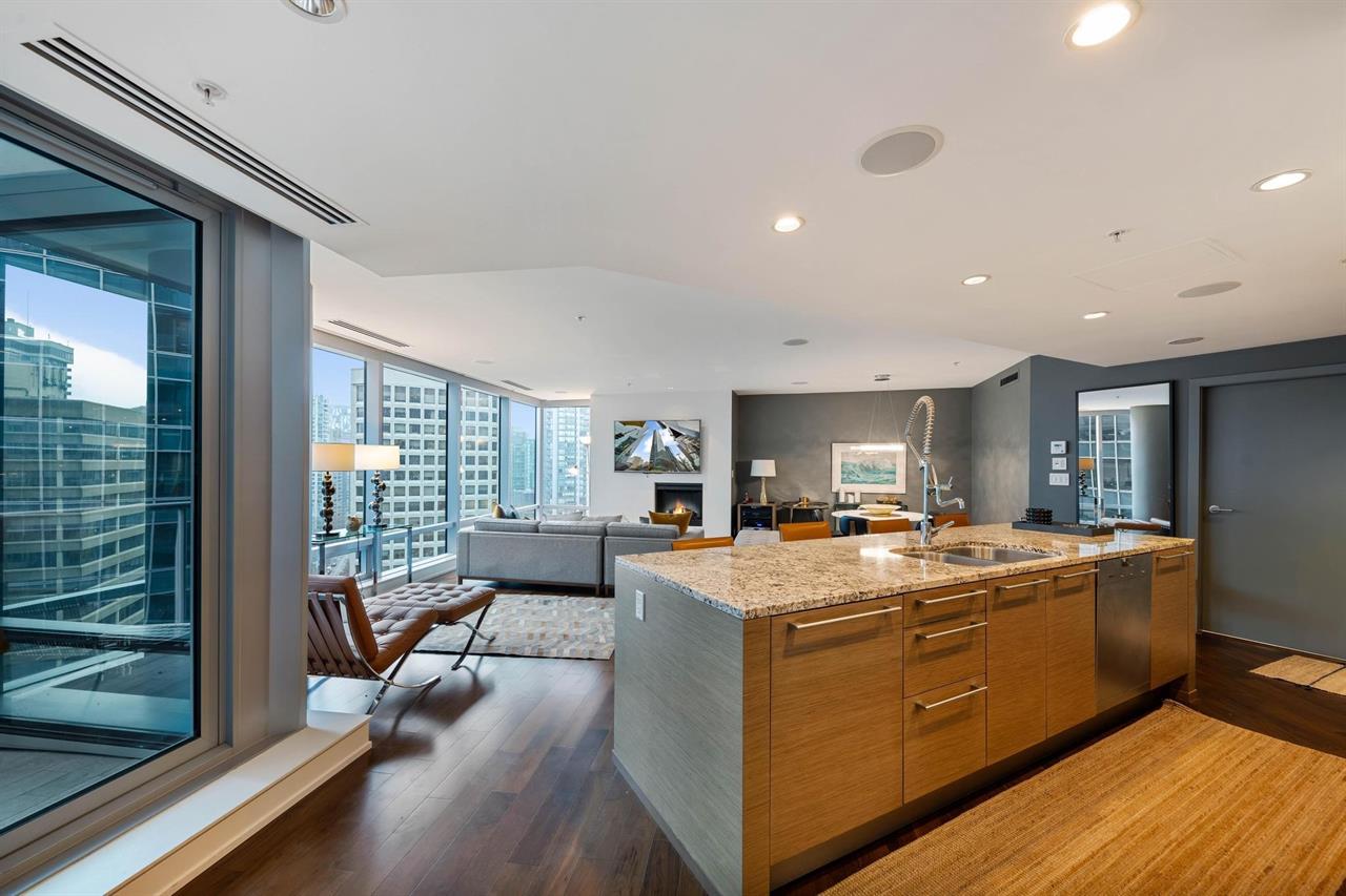 1111 alberni st 6