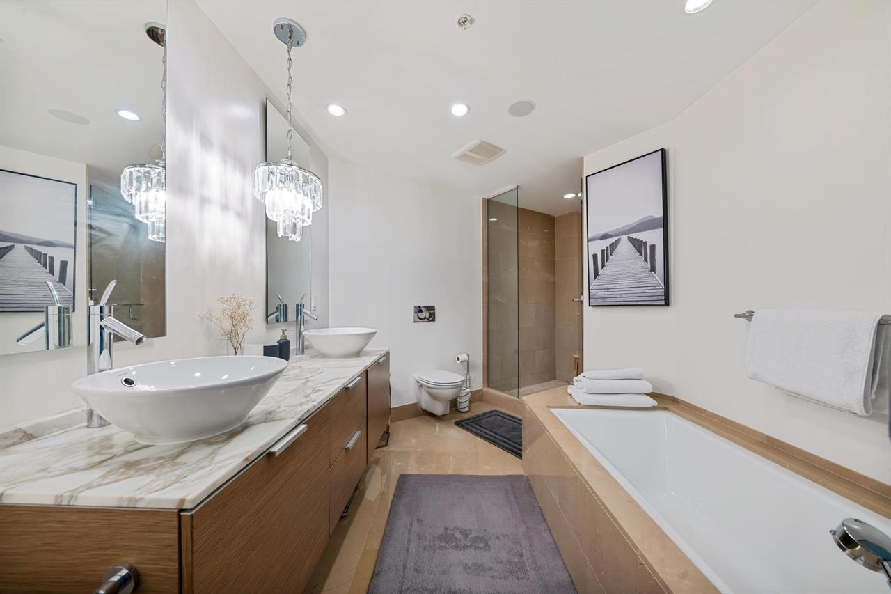 1111 alberni st 9