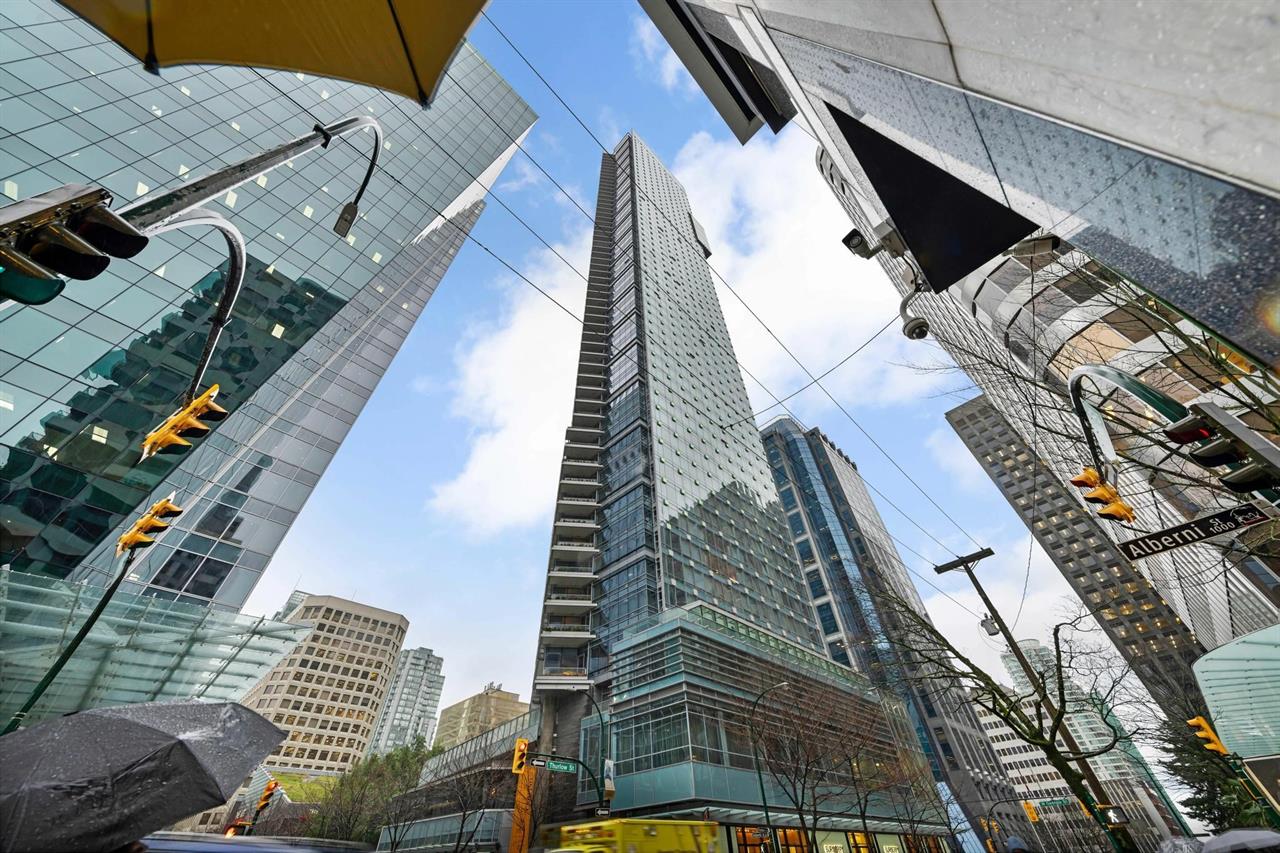 1111 alberni st 12