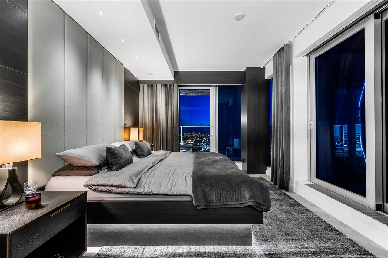 1480 howe st Vancouver 13