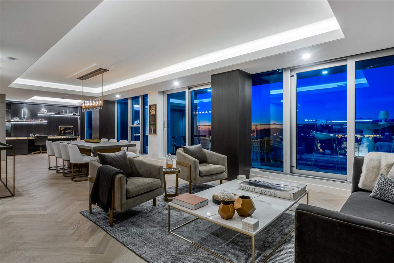 1480 howe st Vancouver 5