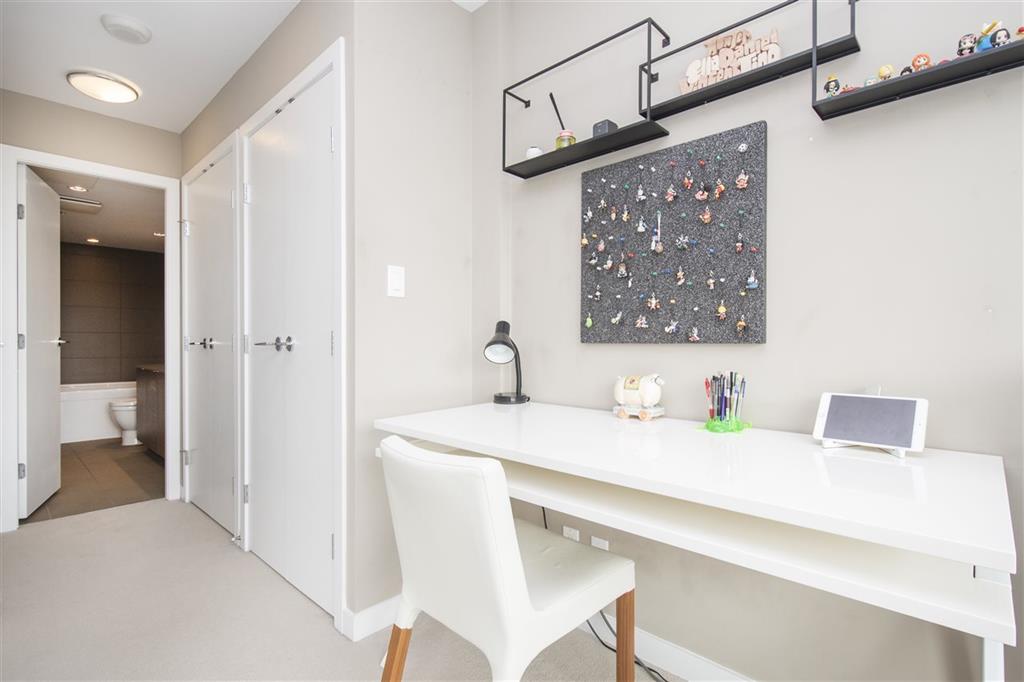 135 E 17th Ave North Vancouver 6