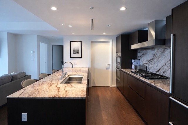 1011 West Cordova Street 6
