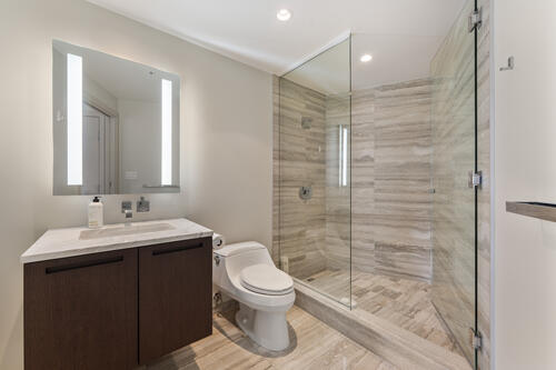 1011 W Cordova Street 12
