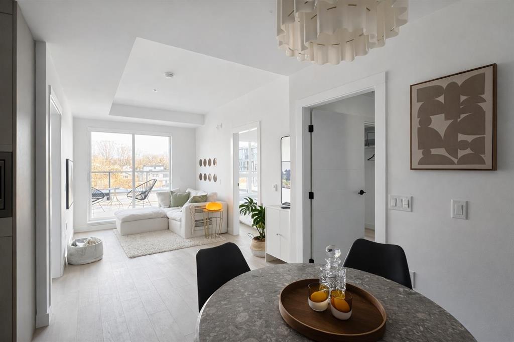 2268 E broadway Vancouver V5N0L2 6
